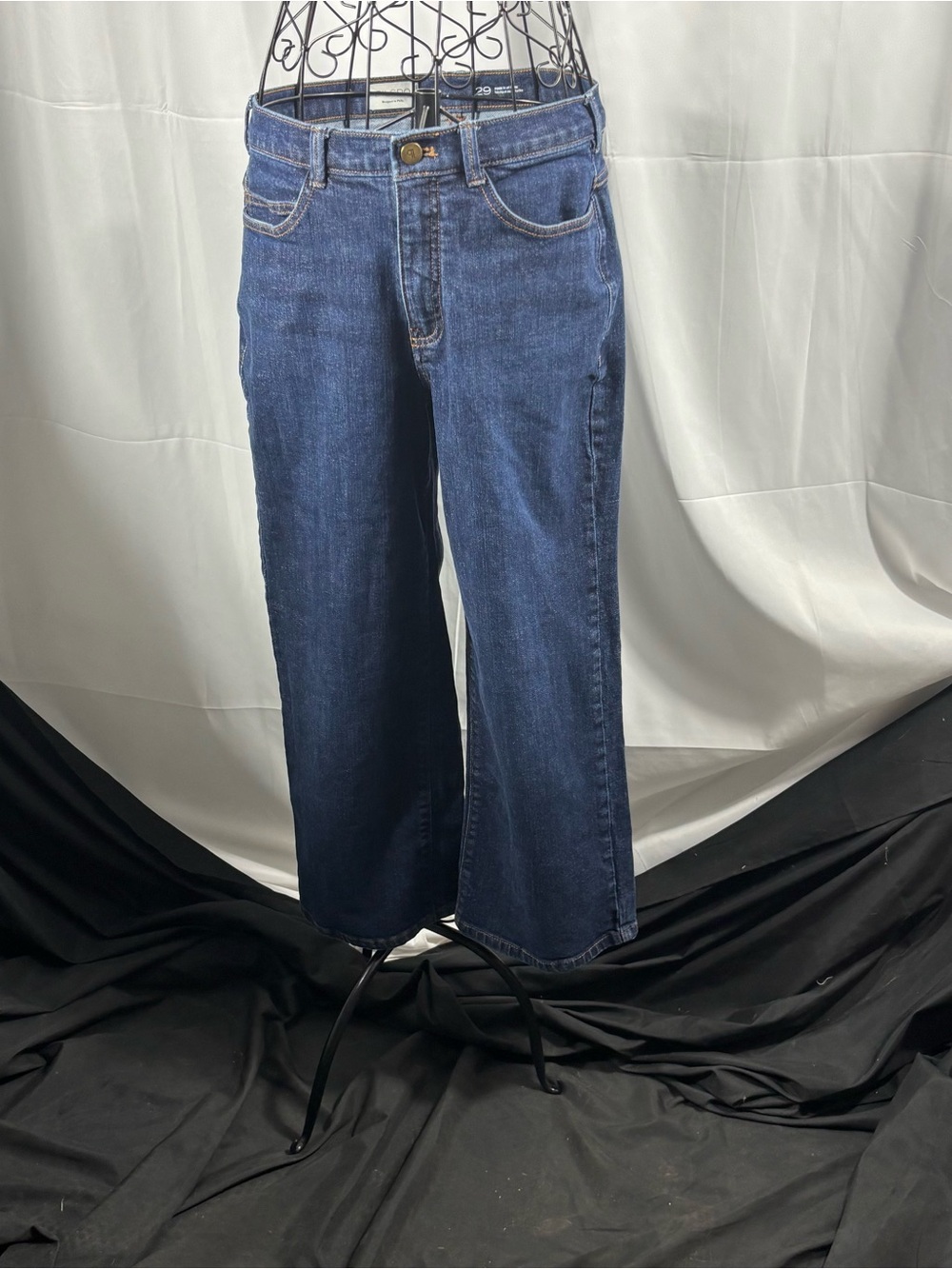 Pilcro Indigo Bootcut cropped Jeans